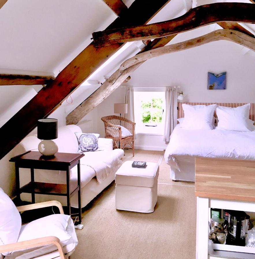 The Attic Apartment, Quay Street Studios Кардиган Экстерьер фото