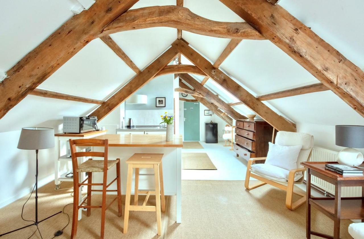 The Attic Apartment, Quay Street Studios Кардиган Экстерьер фото